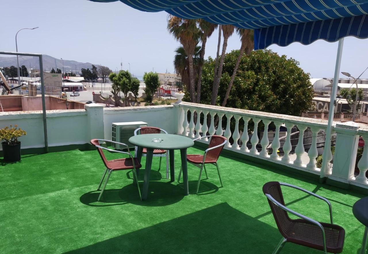 Hostal Cabrera Motril Exterior foto